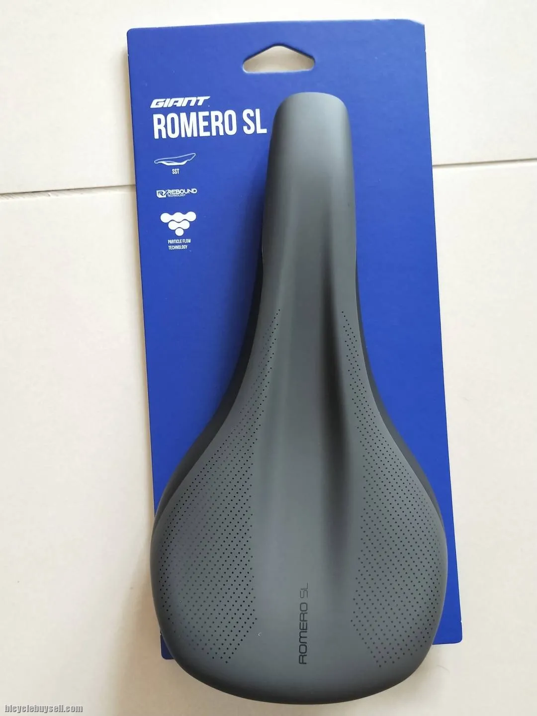 Giant Romero Saddle / Romero SL Grey Saddle 7mm rail Bounce Technology