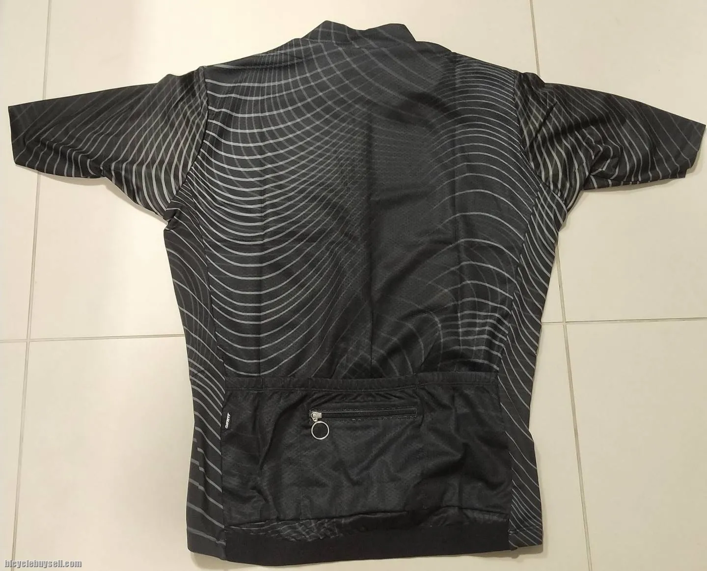 Giant Phantom Series Cycling Jersey in Black and Blue Colors Club Cut Short Sleeves