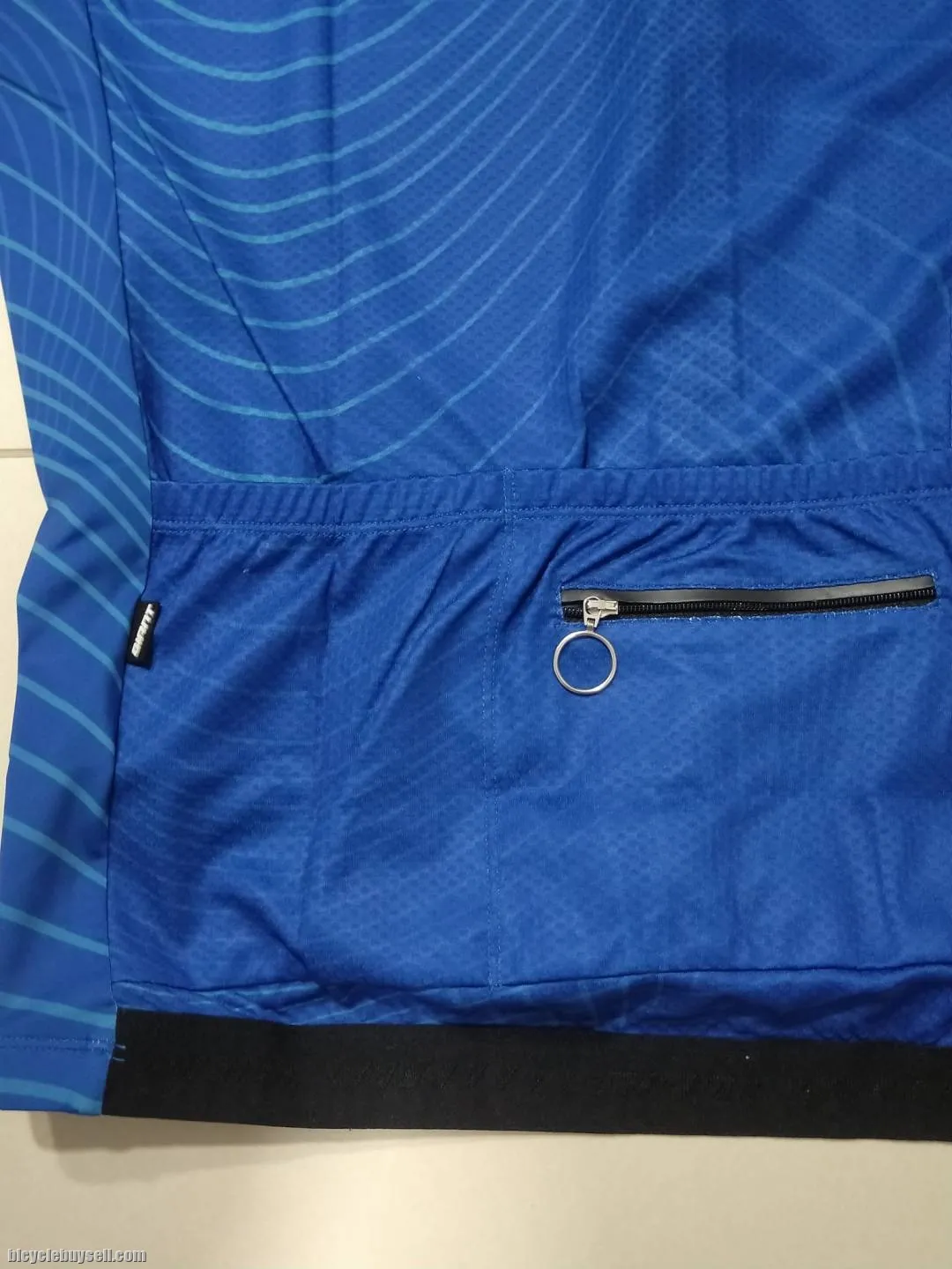 Giant Phantom Series Cycling Jersey in Black and Blue Colors Club Cut Short Sleeves