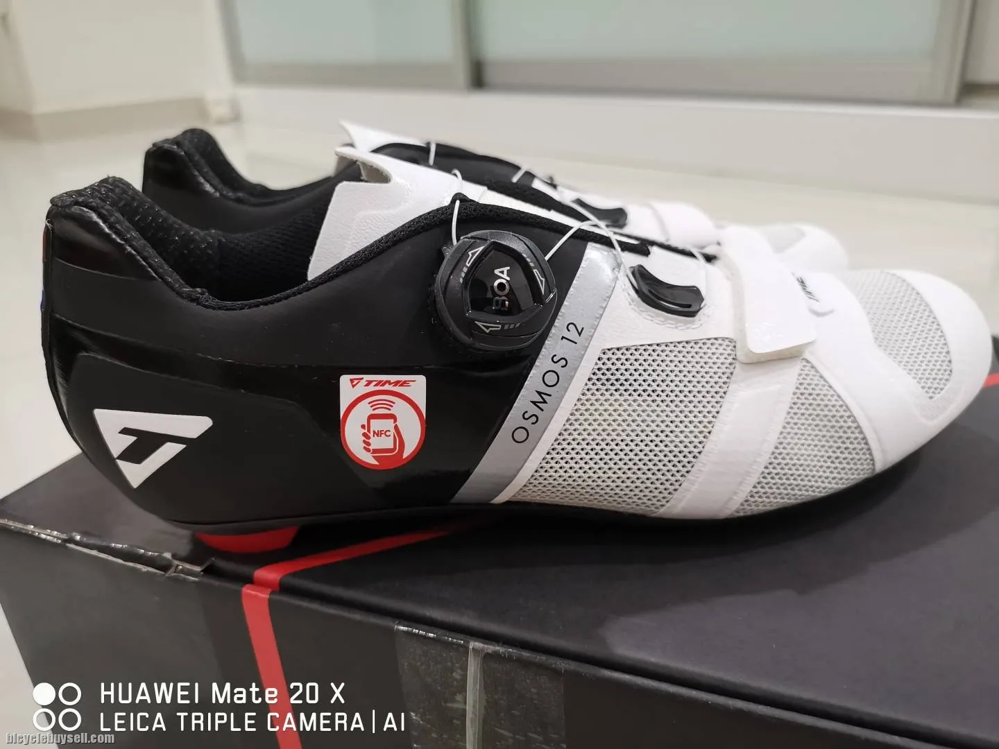 New Time Osmos 12 Road Shoe