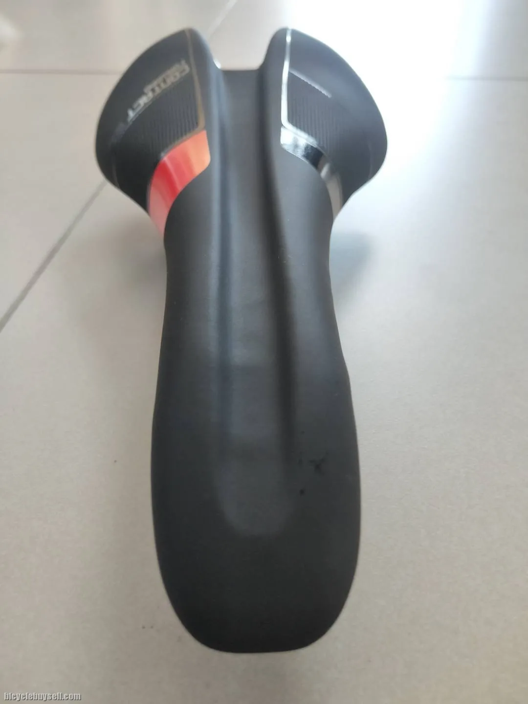 Giant Contact SL cycling saddle series sst rails Red Label