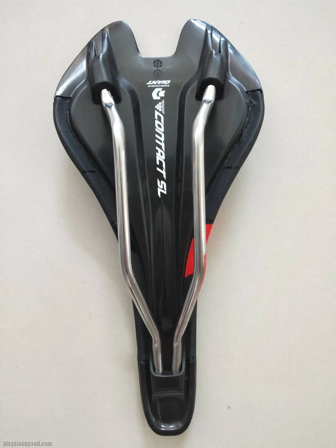 Giant Contact SL cycling saddle series sst rails Red Label
