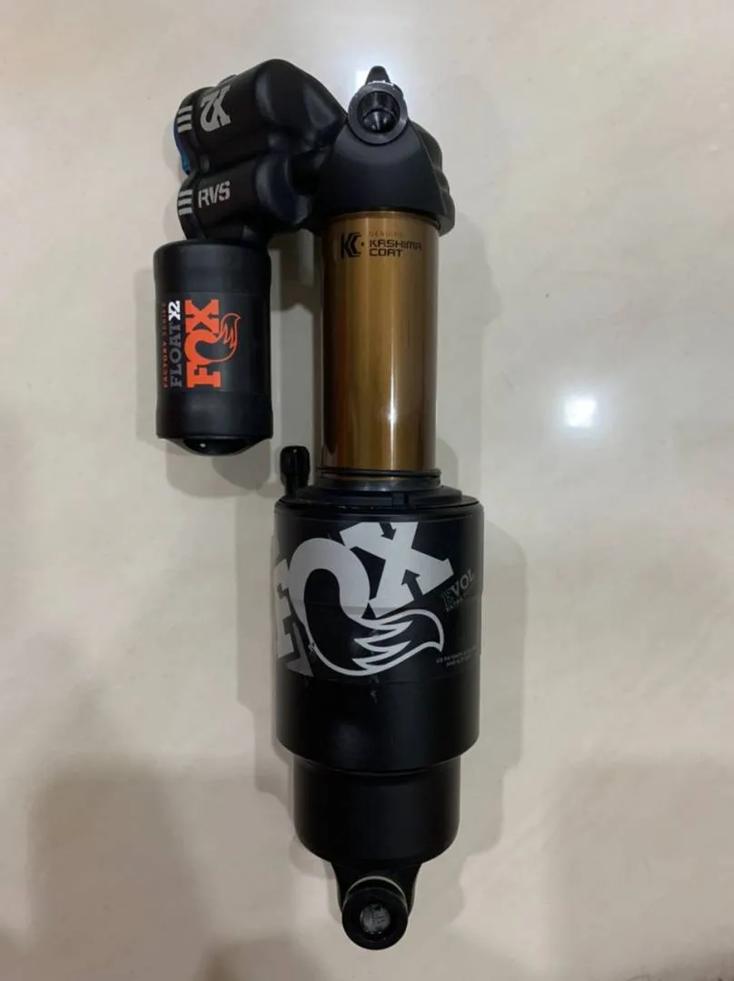 Rear Shock FOX FLOAT X2 2-position, lockout lever, trunnion top mount, 205mm x 65mm