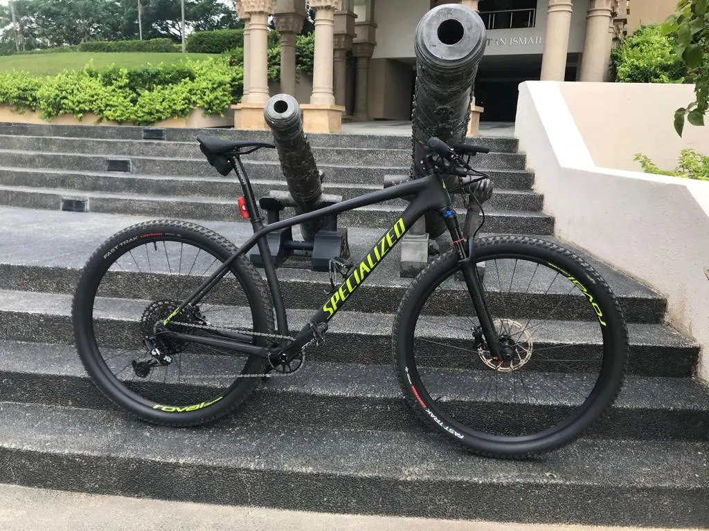 SOLD Specialized Epic Hardtail