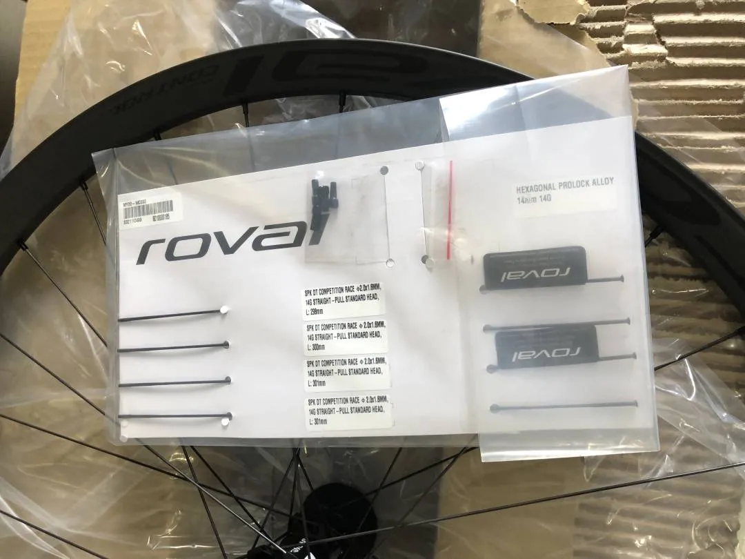 SOLD Roval Control Carbon 29 6B XD