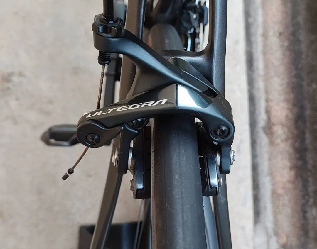 PRO HARD TEAM  EDITION CARBON ROAD BIKE