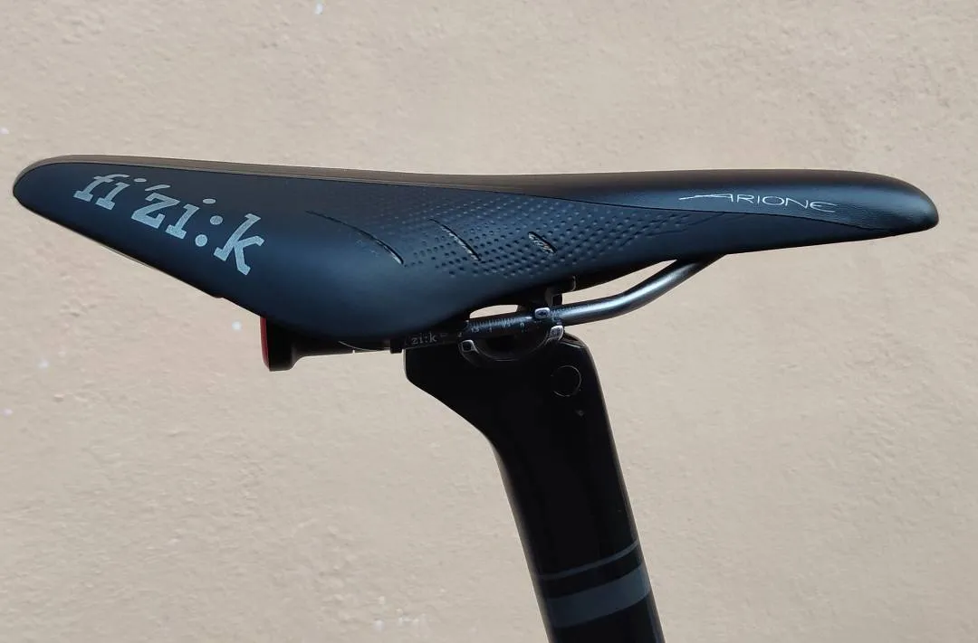 PRO HARD TEAM  EDITION CARBON ROAD BIKE