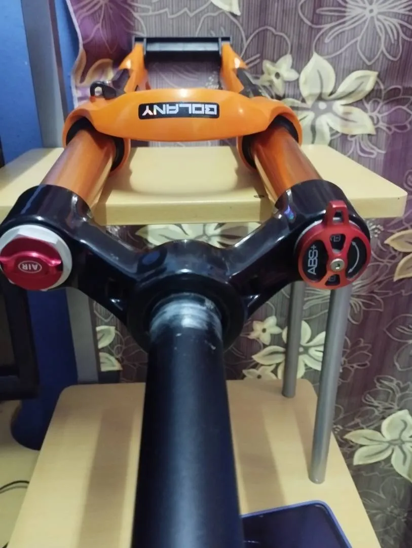 Air Suspension Fork BOLANY