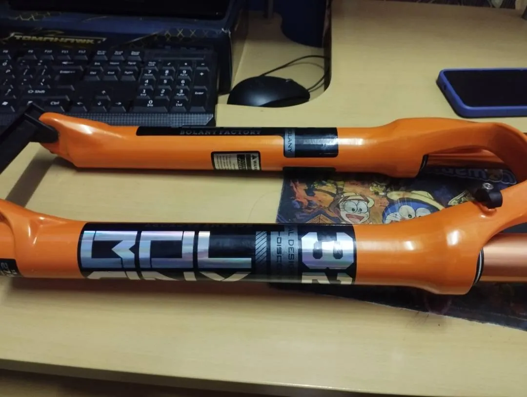 Air Suspension Fork BOLANY