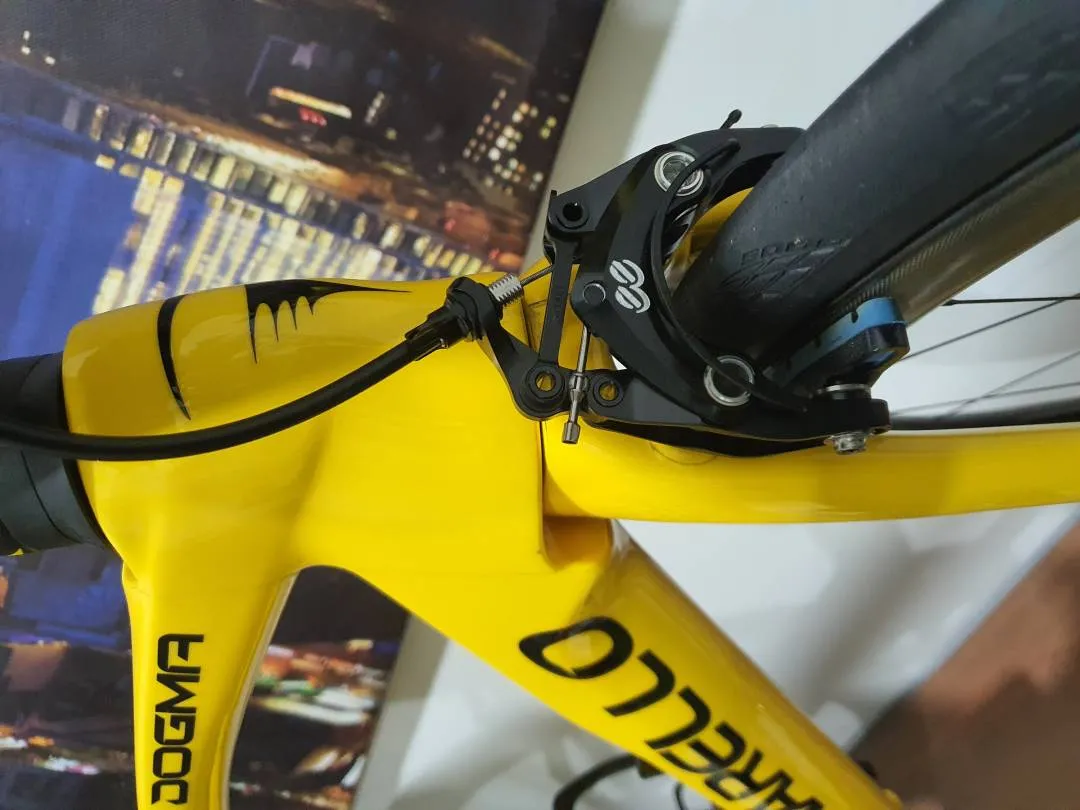 Pinarello dogma f12 campagnolo super record 12 enve ses 4.5 ee brake