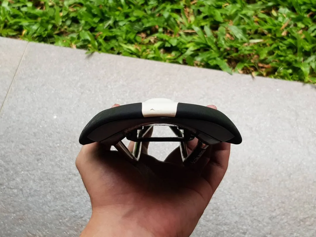 Fizik Arione R3 Saddle (Kium Rail) (Pre-owned)
