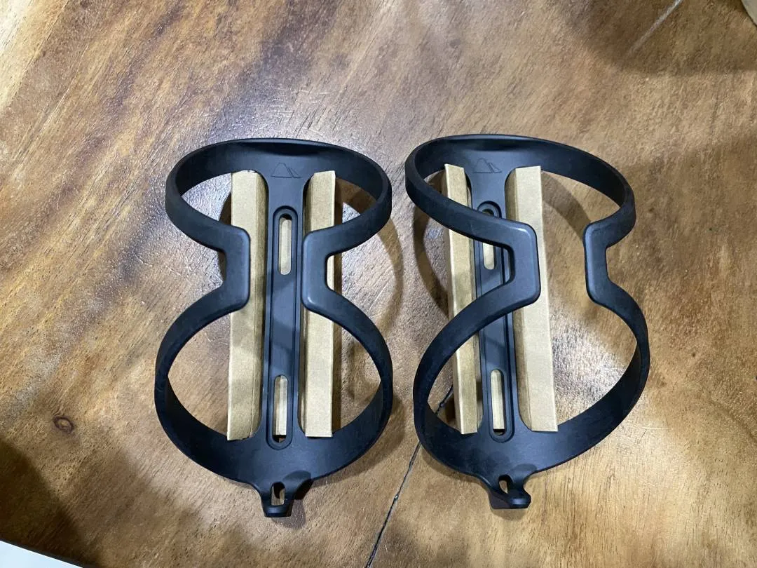 Canyon bottle cages CF SL