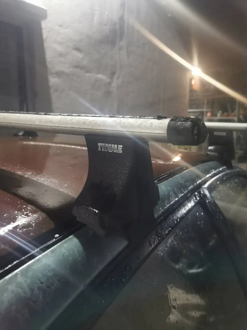 Thule Cross Bar