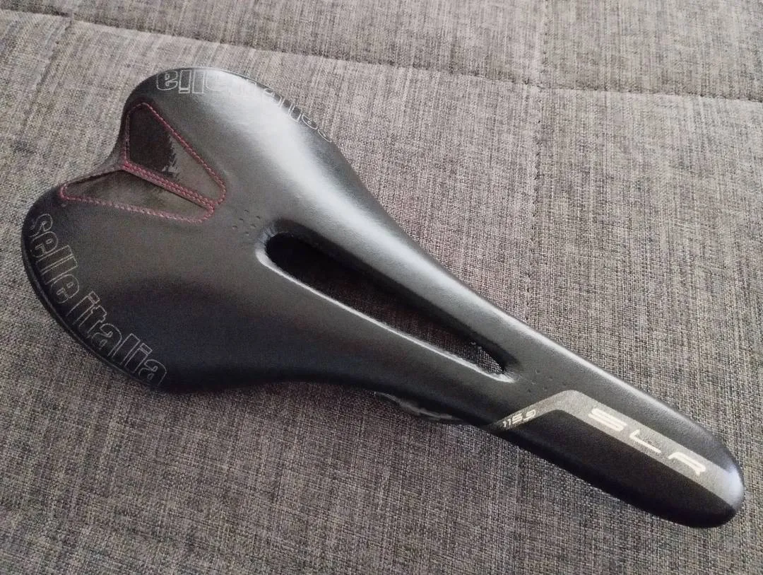 Selle Italia SLR Kit Carbonio Flow Saddle