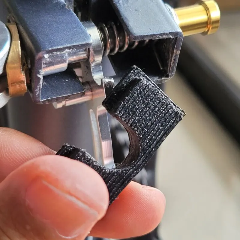 Brompton shim triangle latch suspension block