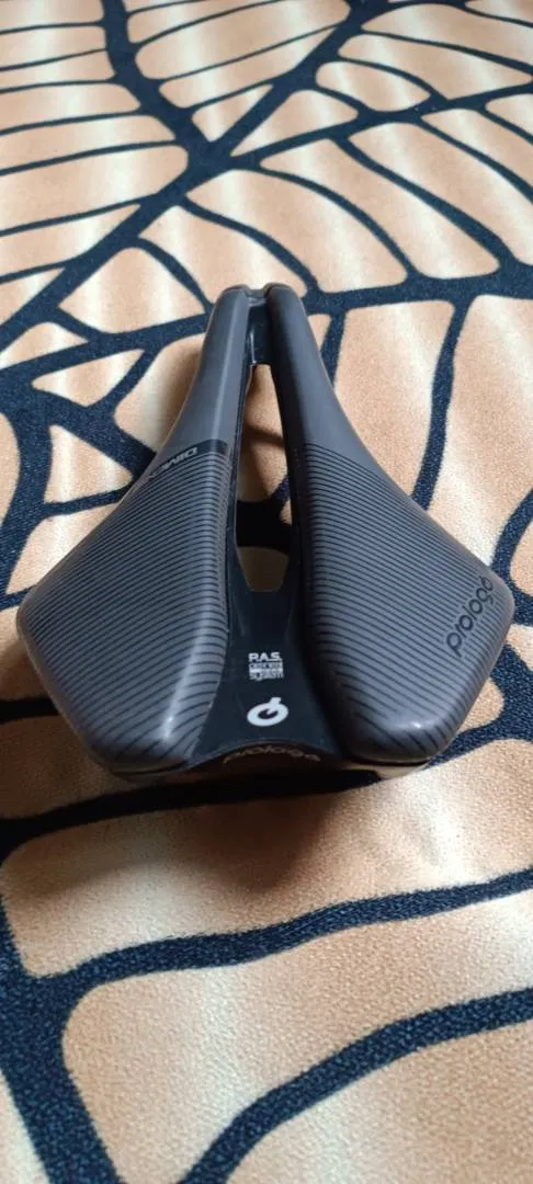 Prologo dimensions space 153 saddle
