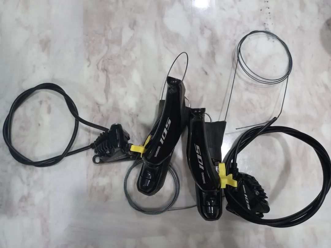 SHIMANO SHIFTER 105 DISC BREK