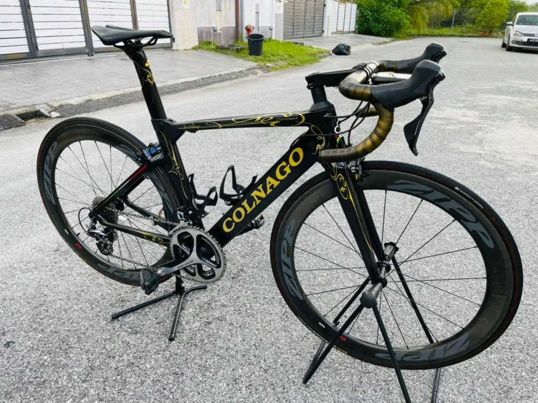 [SOLD] Colnago Concept Roadbike