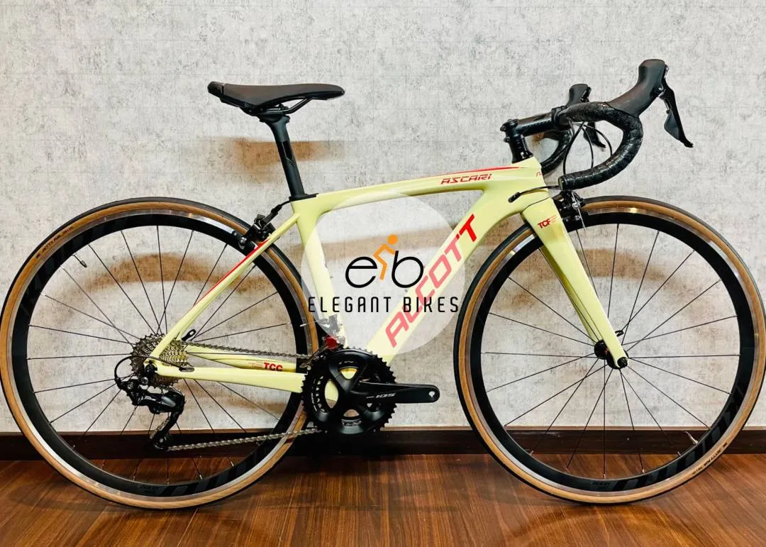 Alcott Ascari Lite Carbon R7000 Shimano 105 (FULL)