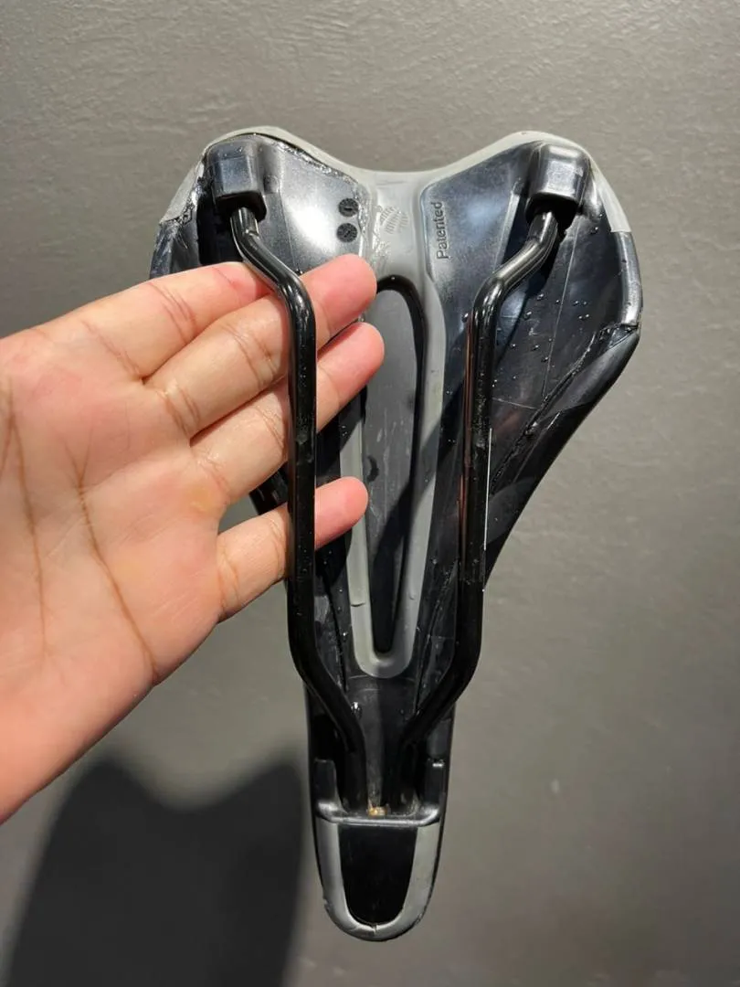 Entity Xtent Saddle (Sold)