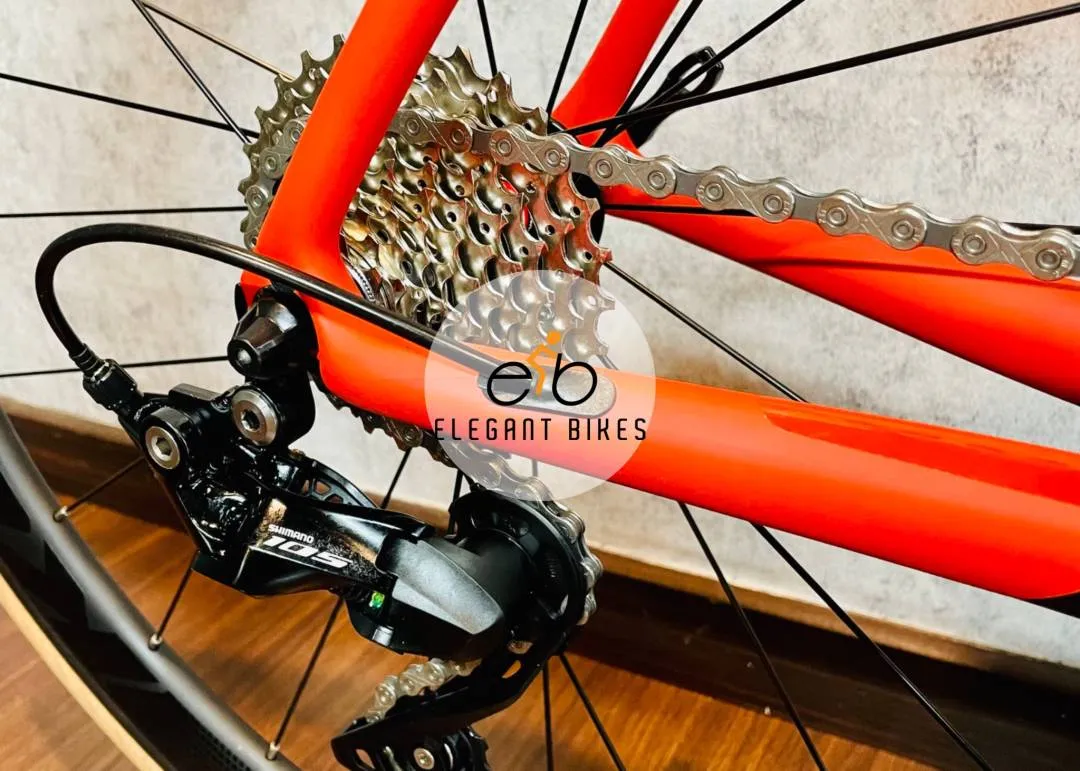 CNY NEW ALCOTT ASCARI SILHOUETTE 105 FULL R7000 CARBON RIMS