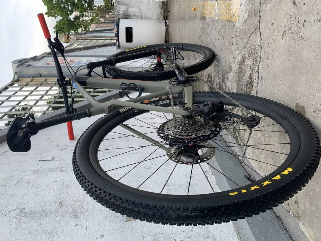 Orbea Alma 2021 carbon