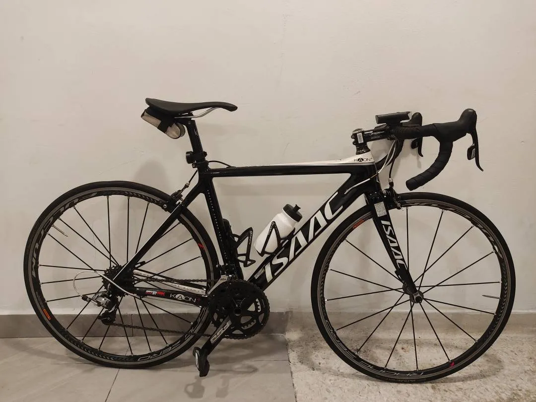 Issac kaon with fulcrum racing zero wheelset