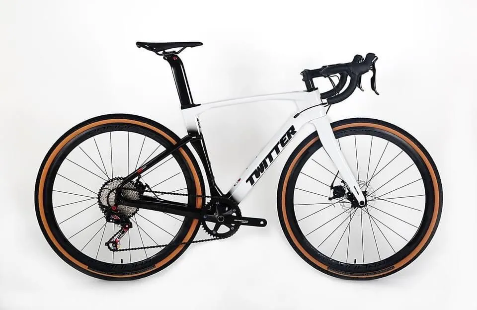 Twitter V2 Gravel Bike Carbon 12 Speeds (Retrospec) Brand New !!!
