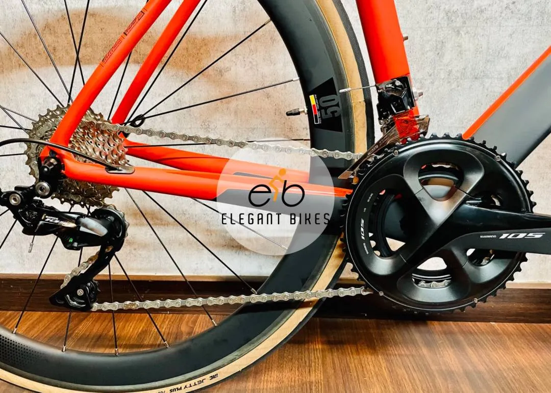 CNY ALCOTT ASCARI SILHOUETTE CARBON WHEEL FULL SHIMANO 105 R7000