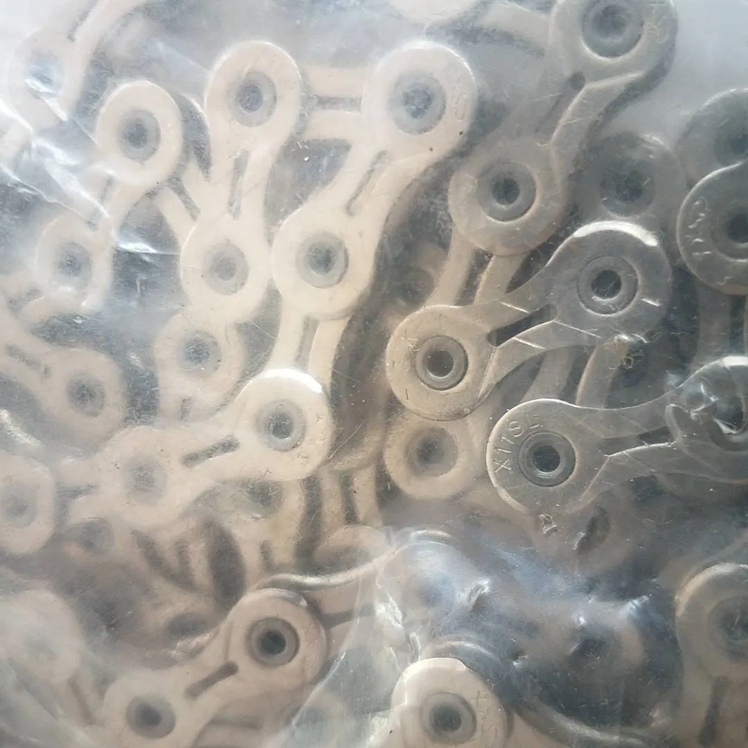 NEW SRAM FORCE PG1170 11-28 &amp; KMC X11SL RM420
