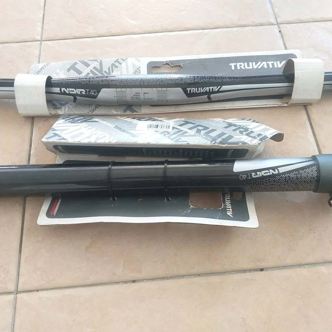 NEW ORI SRAM NOIR T40 CARBON HANDLEBAR(580MM) + SEATPOST (30.9) RM450