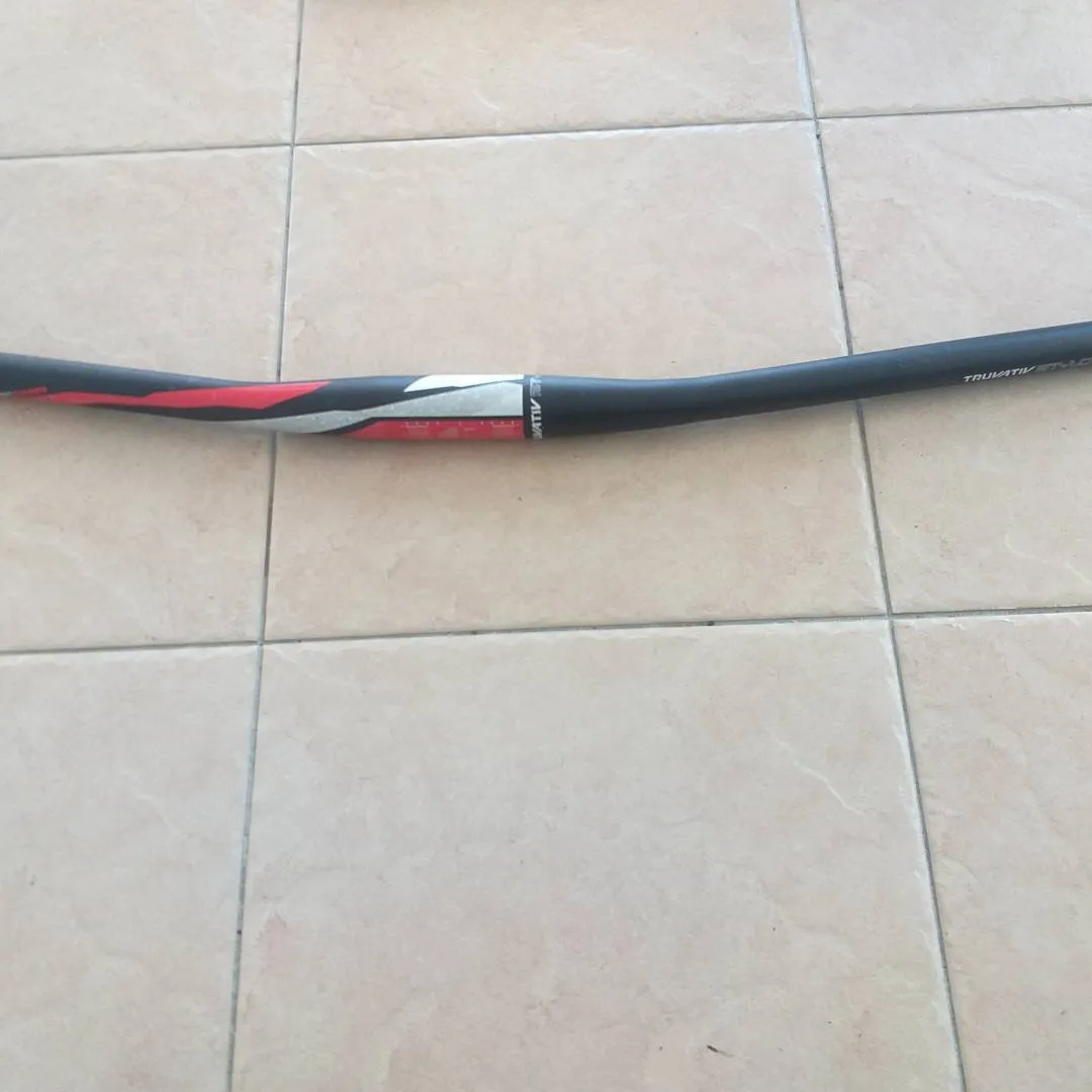 HANDLEBAR TRUVATIV STYLO T40 700MM 8.5/10 RM100