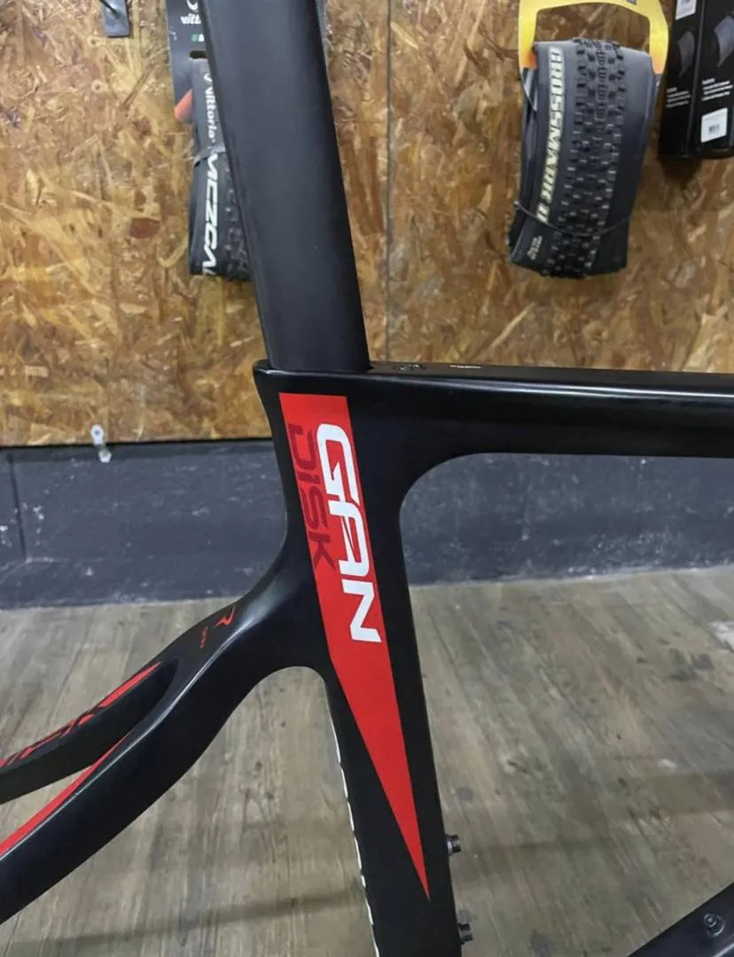 Pinarello Gan Disk framset