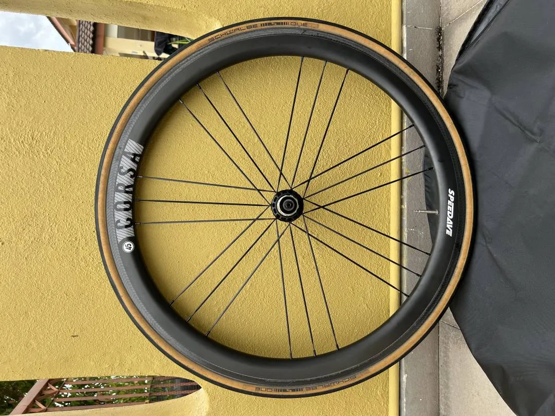Speedave Corsa 45 Carbon Wheels (Rim Brake) With Schwalbe One.
