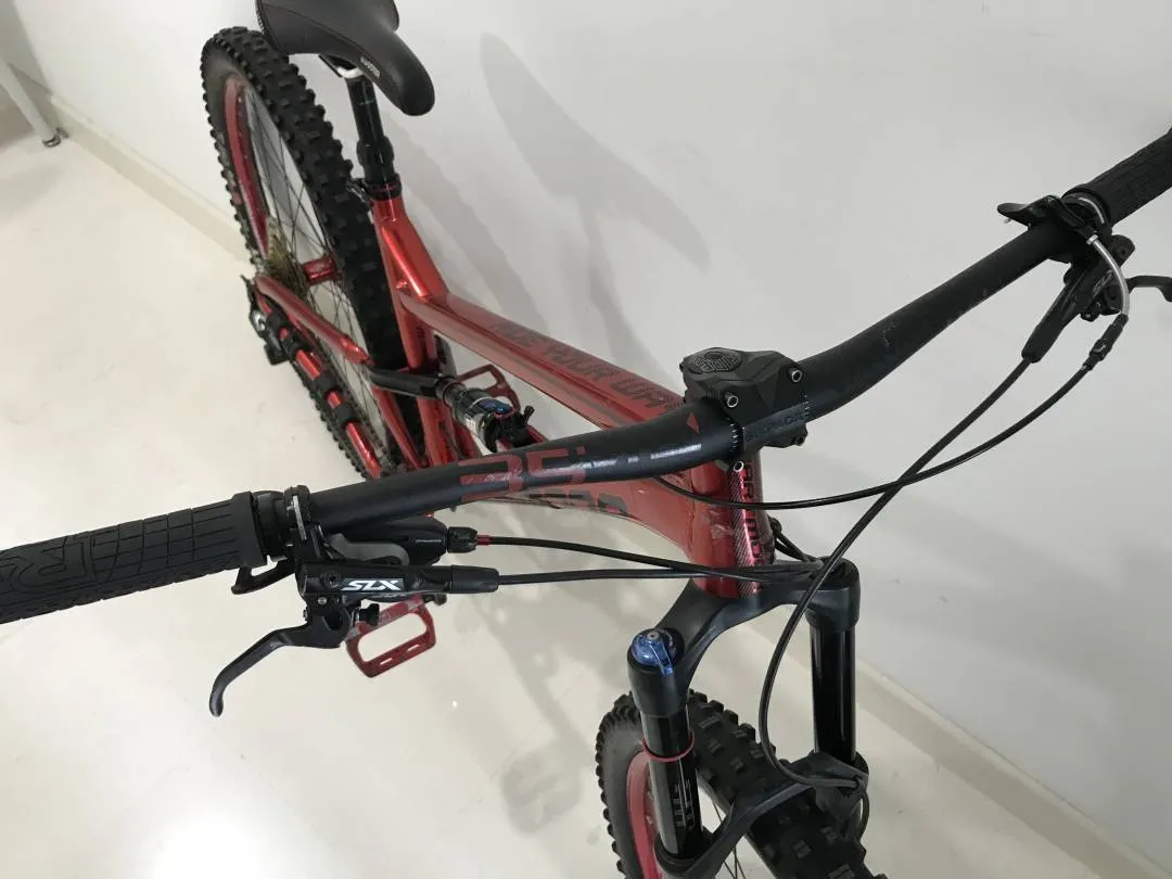 Dartmoor Blackbird 27.5 (Medium)