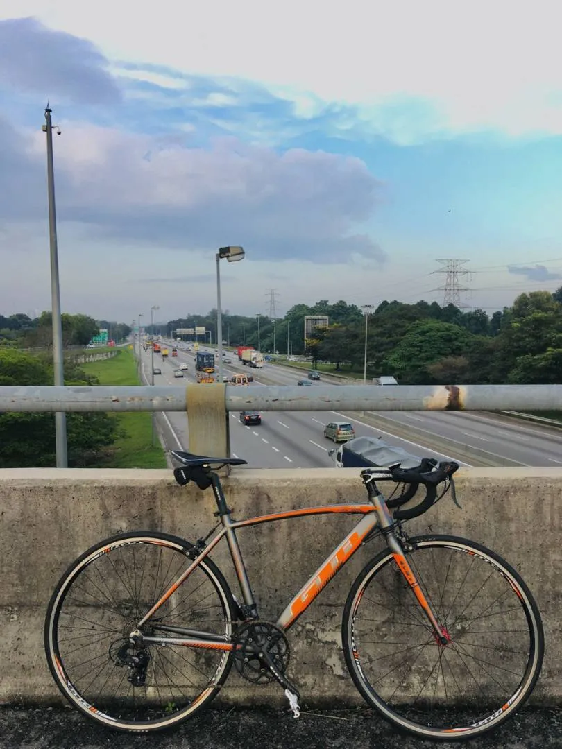 Road Bike GTA 795 700c (Negotiable)