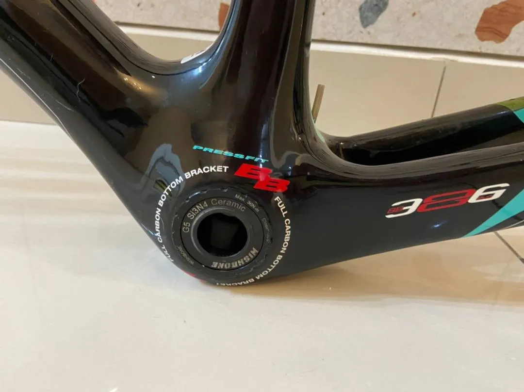 BH Quartz Carbon Frameset with Stem and Wishbone (Ceramic BB) 2014