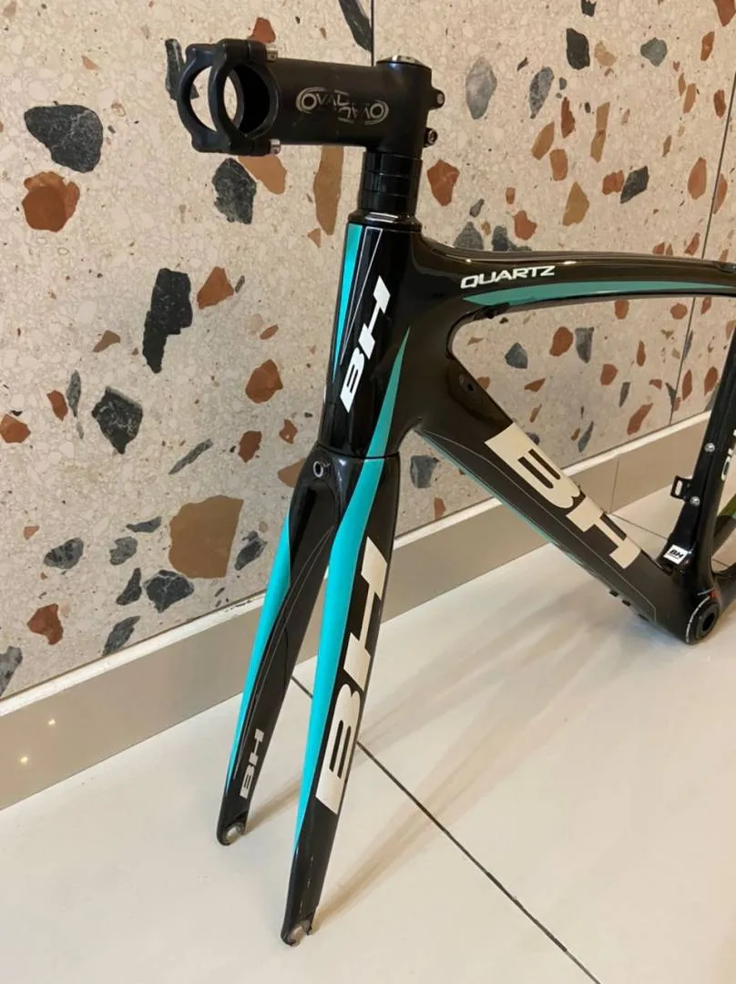 BH Quartz Carbon Frameset with Stem and Wishbone (Ceramic BB) 2014