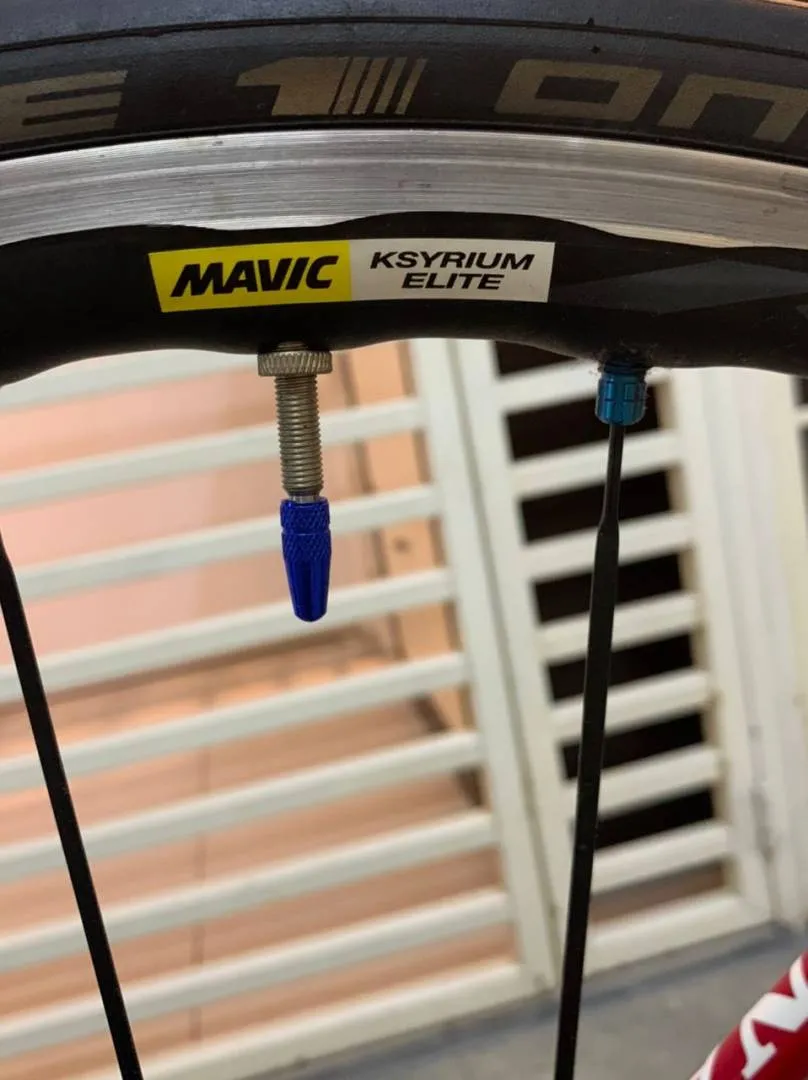 Colnago STRADA size 48 / Ultegra / 105 / Ksyrium Elite blue