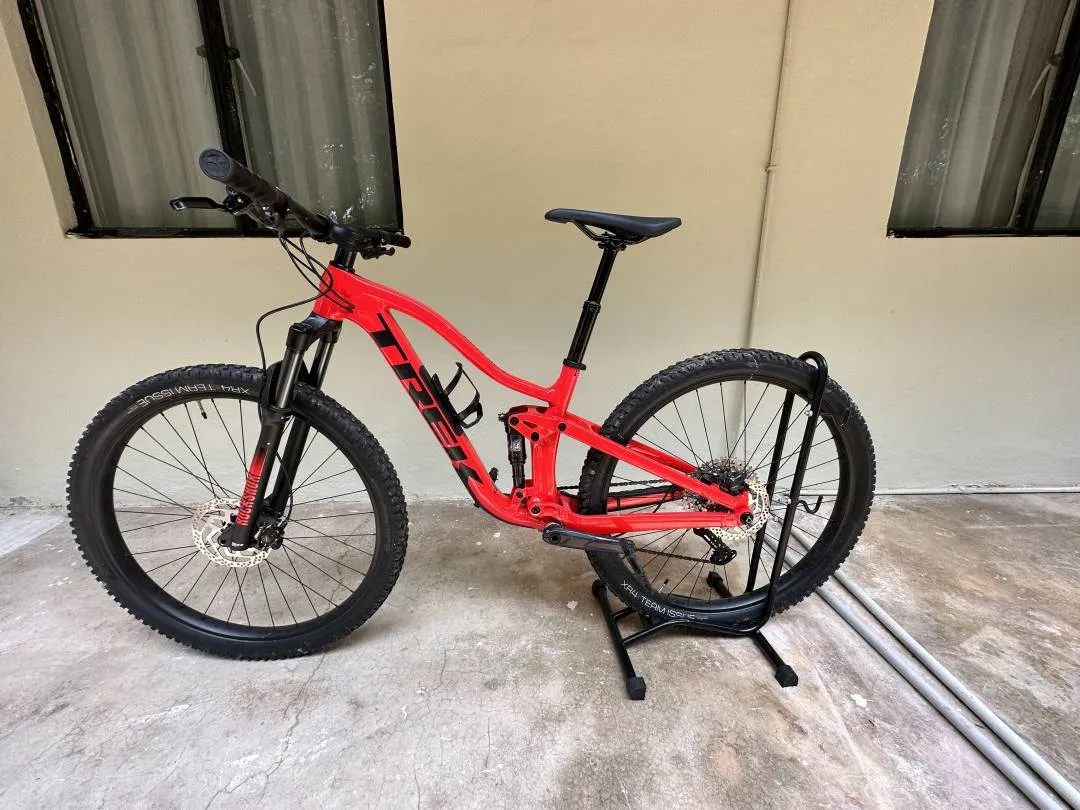 2022 Trek Top Fuel 5