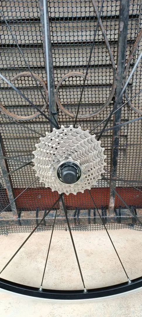 mavic aksium wheelset