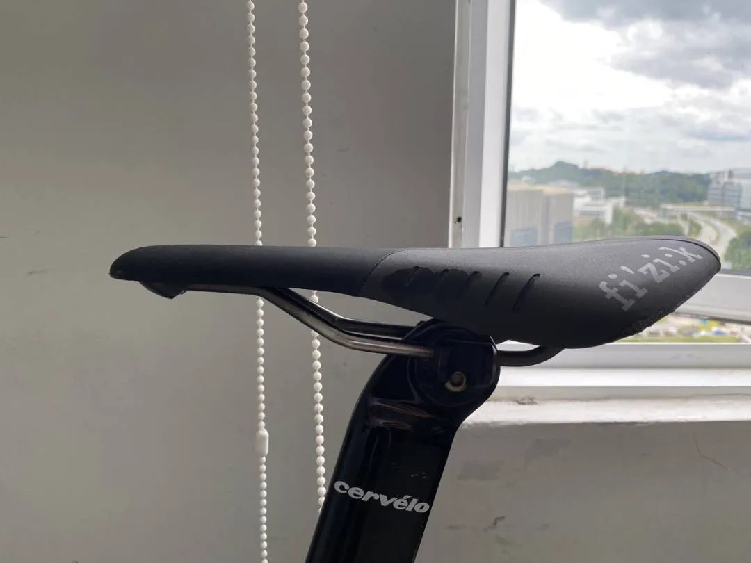 cervelo s2 with shimano ultegra and mavic ksyrium pro