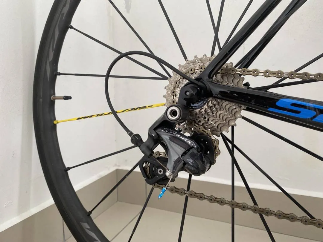 cervelo s2 with shimano ultegra and mavic ksyrium pro