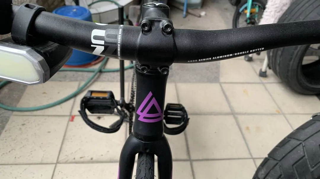 Liberty street V3 full bike