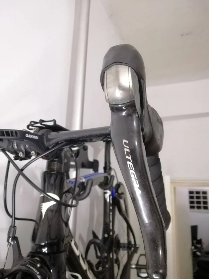 10 Speed Ultegra, Full set Dogma 65.1.Dura-ace C50 with Trainer Roller.