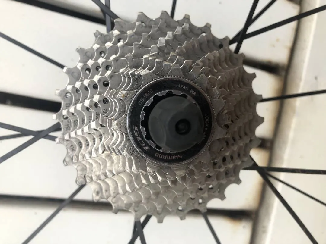 Mavic Aksium with 105 cassette and tyre