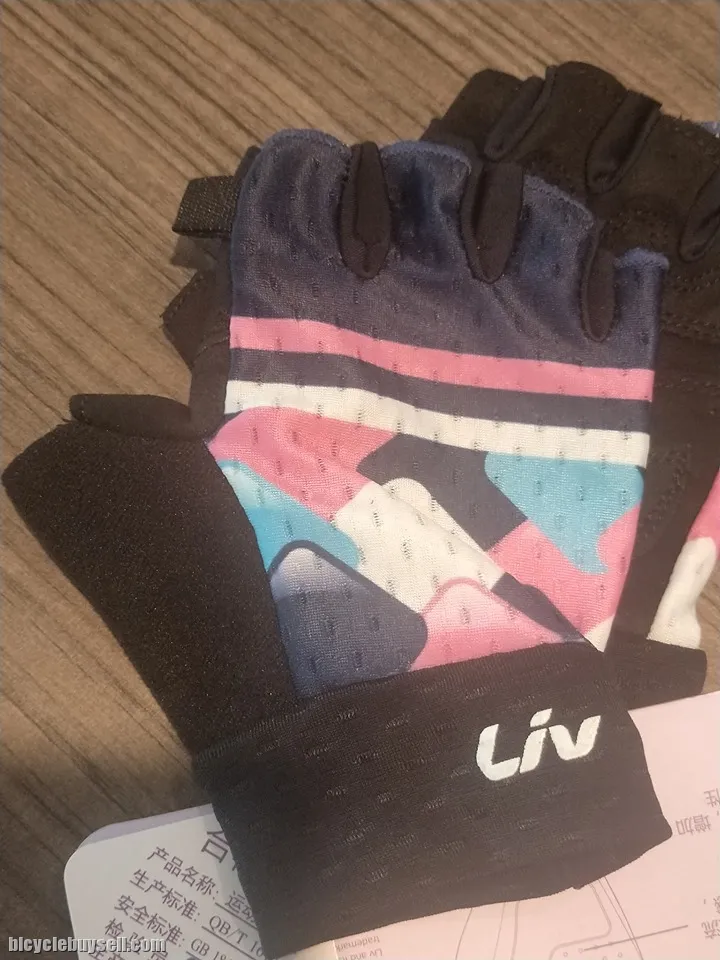 LIV by Giant Candy Series Half Finger Cycling gloves for Women - 2 color variance