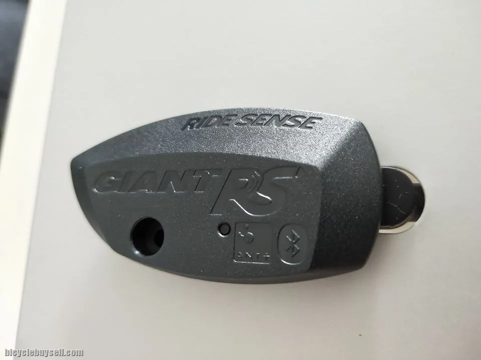 Giant Ridesense G Sensor 3 in 1 device