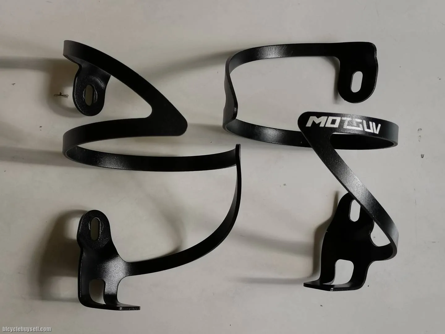 Ultralight bottle cages