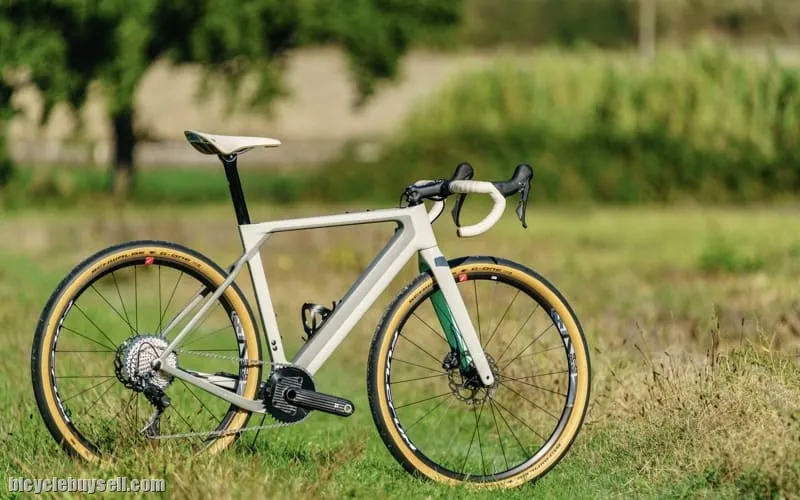 Gravel 3T Exploro BMW Edition